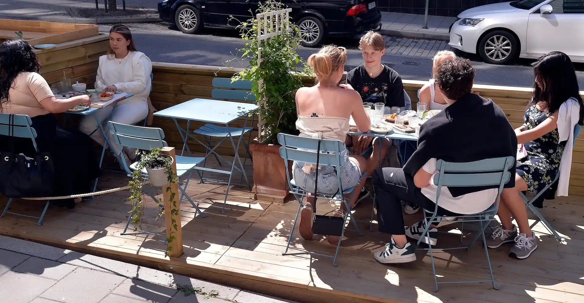 People dining background